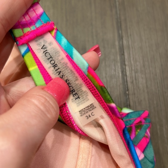 Victoria's Secret Push-up Tropical Bikini Set - Picture 8 of 10